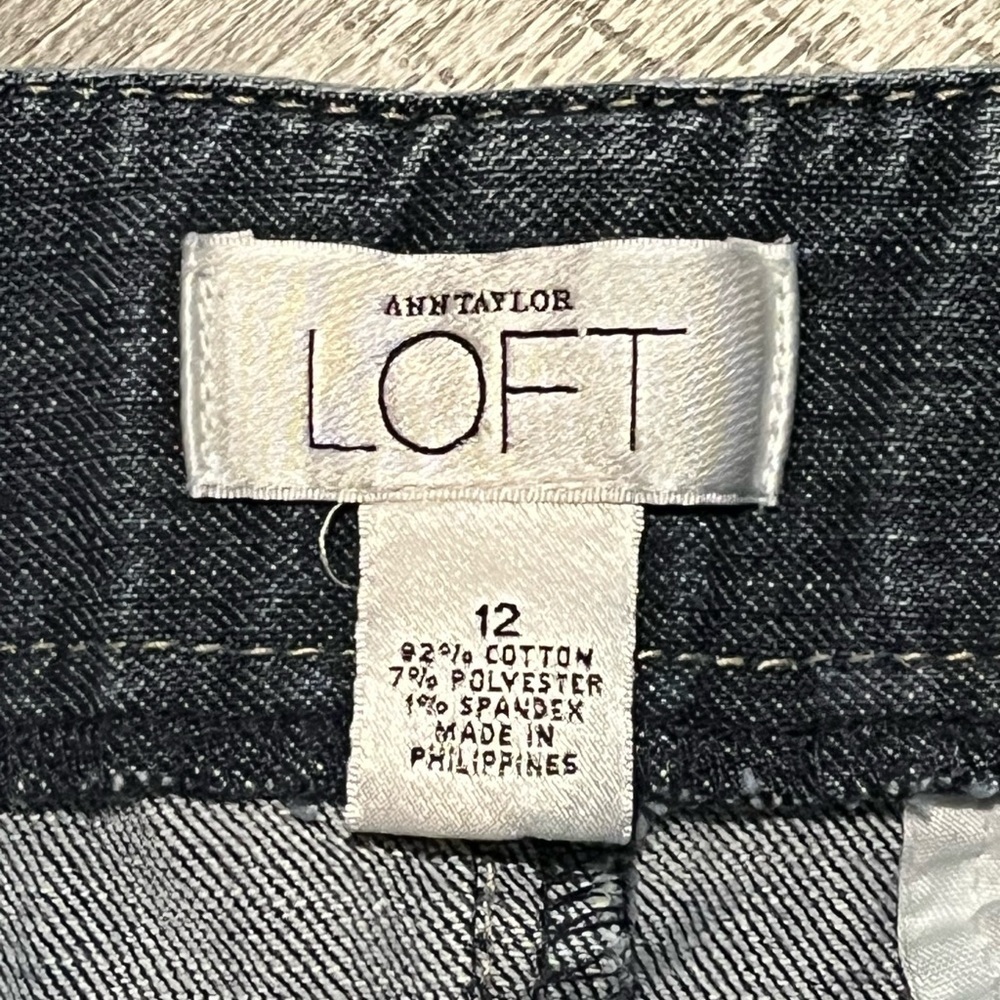 Ann Taylor Loft Women’s Denim Skirt, Size 12 - Picture 8 of 8